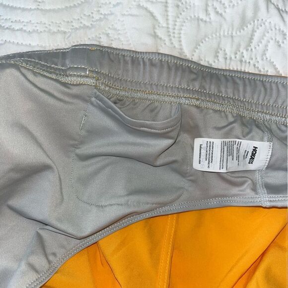 NWT Hoka Performance Woven Short - Picture 8 of 11